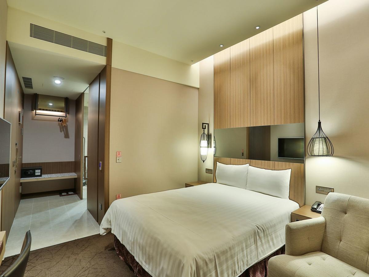 Taishan Hotel Intrendy מראה חיצוני תמונה