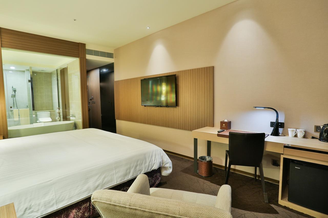 Taishan Hotel Intrendy מראה חיצוני תמונה